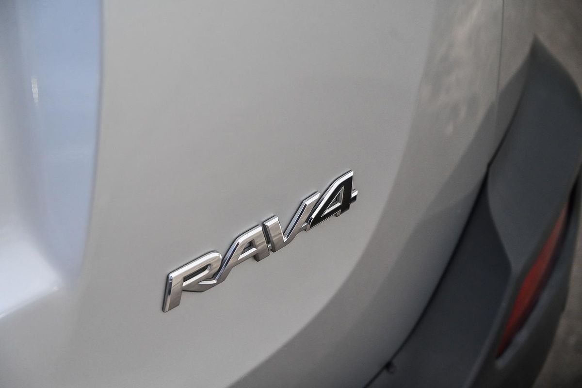2014 Toyota RAV4 GX ZSA42R