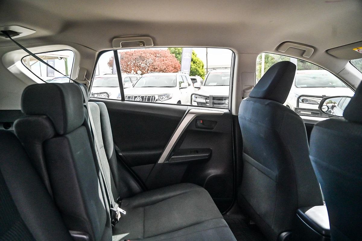 2014 Toyota RAV4 GX ZSA42R