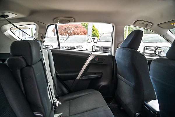 2014 Toyota RAV4 GX ZSA42R