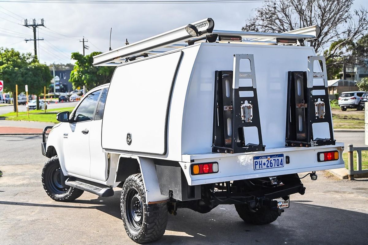 2018 Toyota Hilux SR GUN126R 4X4
