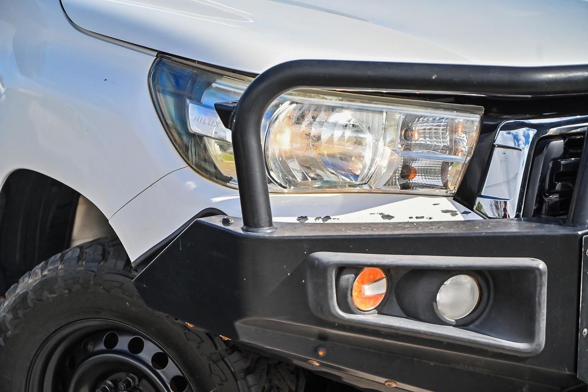 2018 Toyota Hilux SR GUN126R 4X4