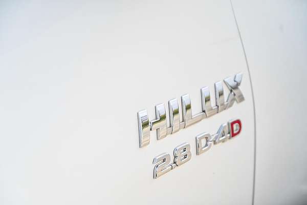 2018 Toyota Hilux SR GUN126R 4X4