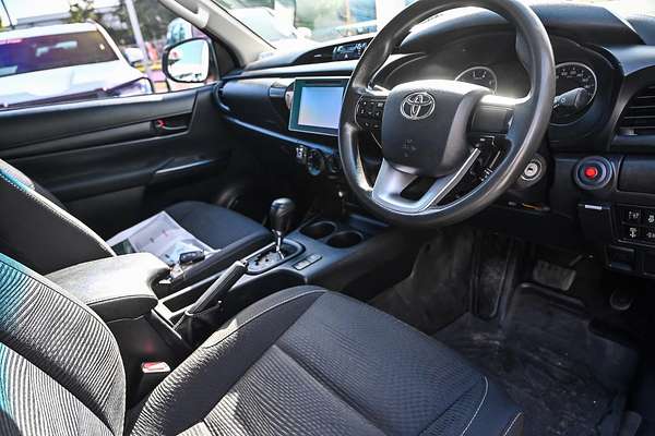 2018 Toyota Hilux SR GUN126R 4X4