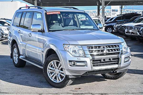 2017 Mitsubishi Pajero Exceed NX