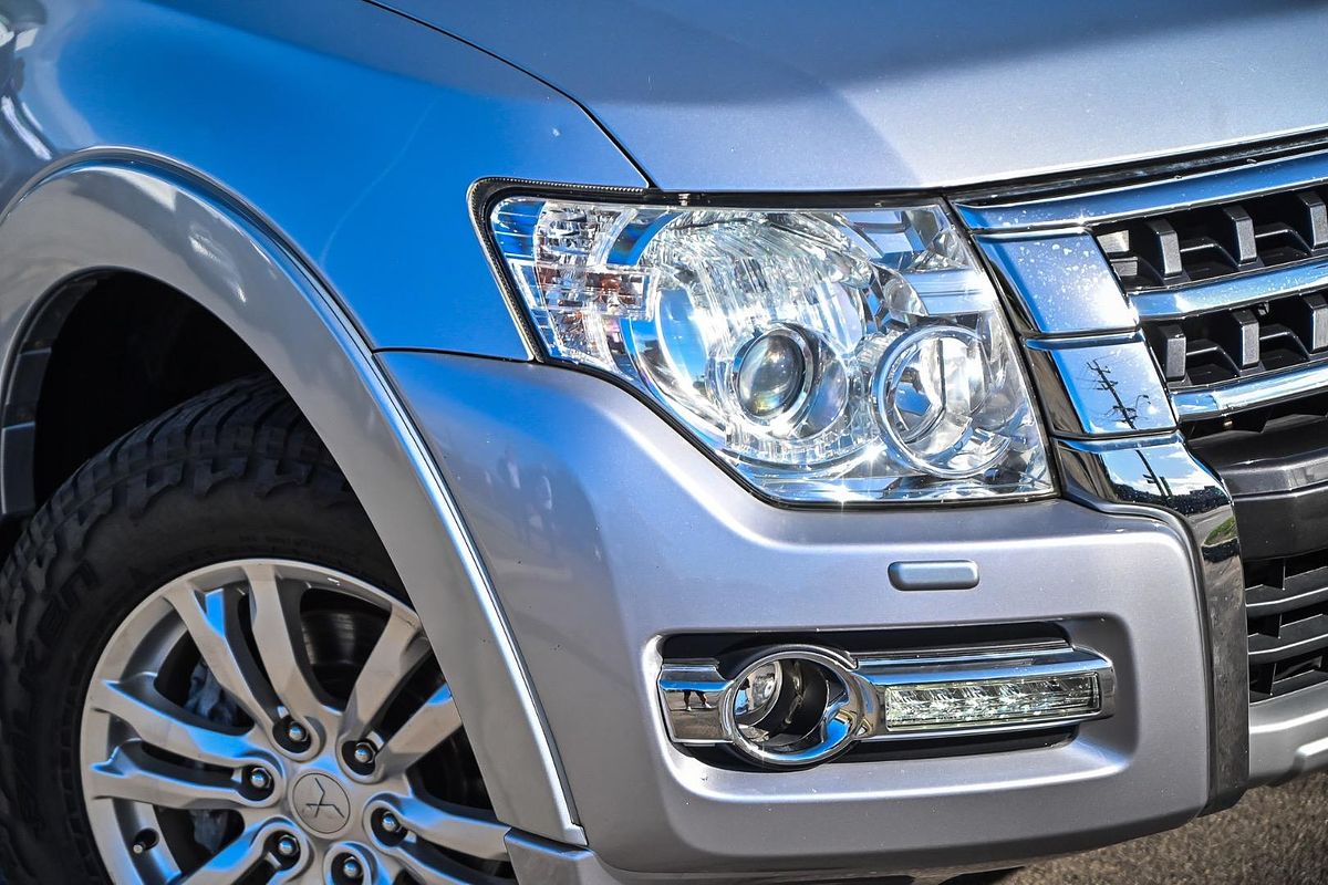 2017 Mitsubishi Pajero Exceed NX
