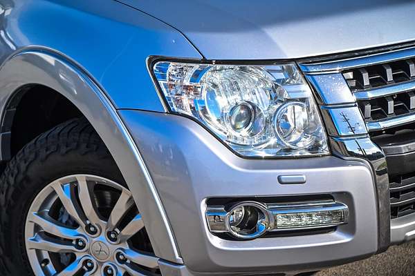 2017 Mitsubishi Pajero Exceed NX
