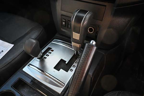 2017 Mitsubishi Pajero Exceed NX