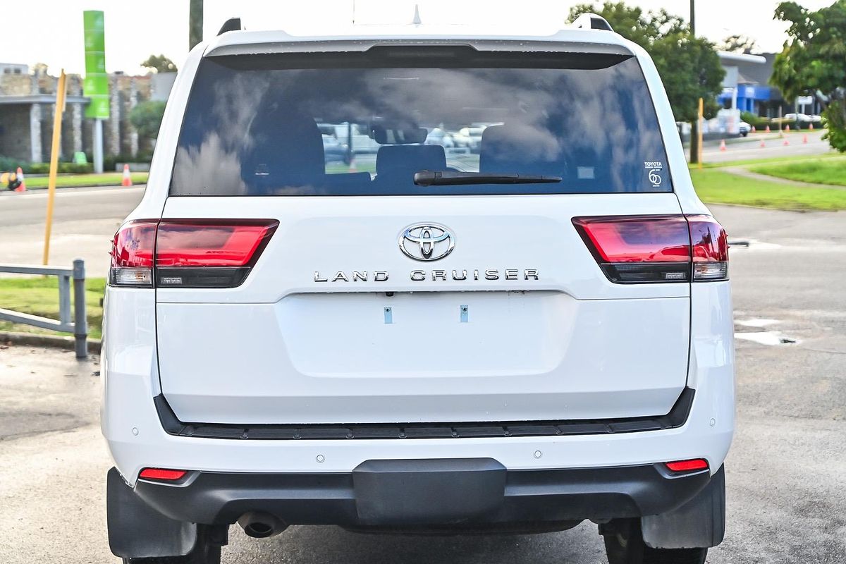 2023 Toyota Landcruiser GXL FJA300R