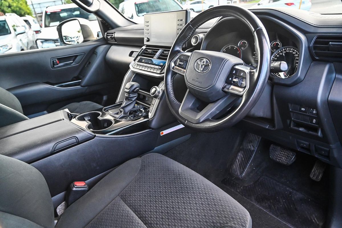 2023 Toyota Landcruiser GXL FJA300R