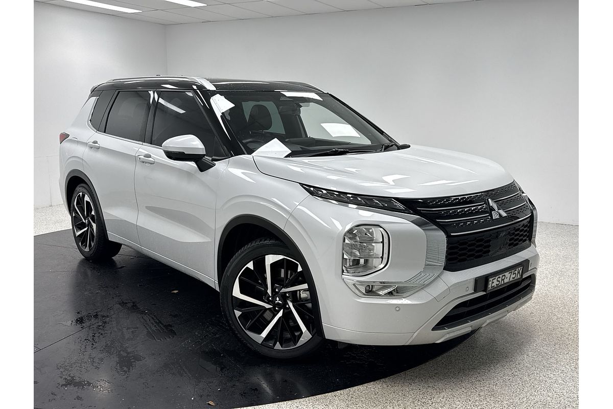 2022 Mitsubishi Outlander Exceed Tourer ZM