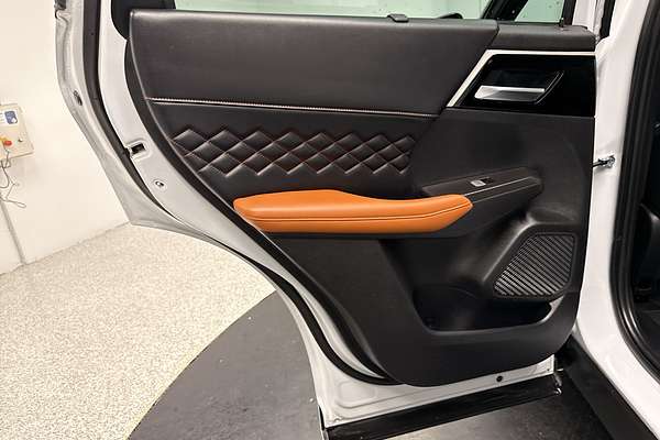 2022 Mitsubishi Outlander Exceed Tourer ZM