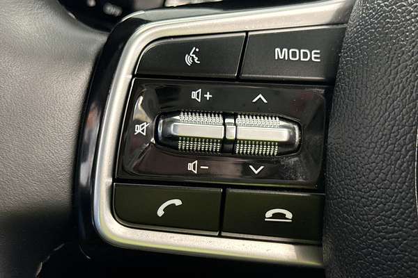 2022 Kia Sorento S MQ4