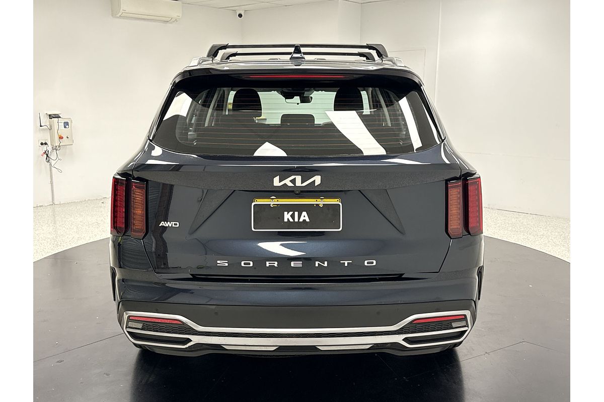 2022 Kia Sorento S MQ4