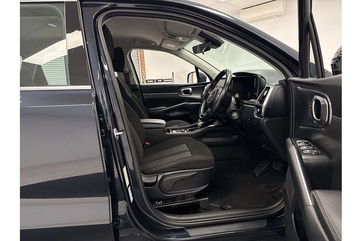 2022 Kia Sorento S MQ4