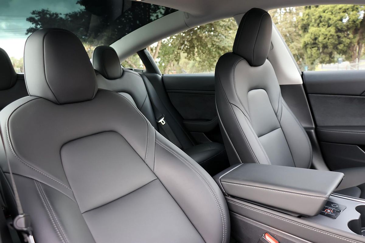 2020 Tesla Model 3 Long Range