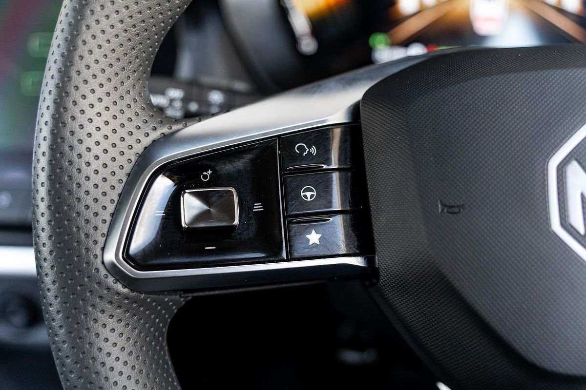 2025 MG ZS Excite Hybrid+ ZS32