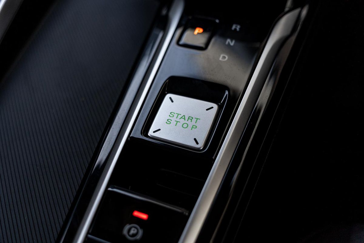 2025 MG ZS Excite Hybrid+ ZS32