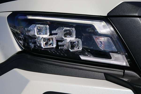 2023 Nissan Navara PRO-4X Warrior D23 4X4