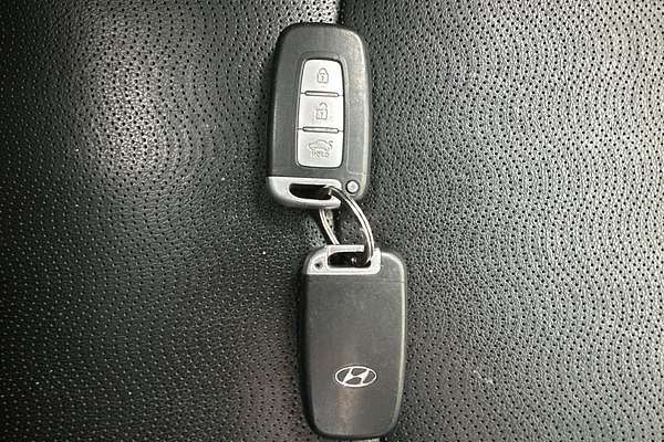 2012 Hyundai Elantra Premium MD