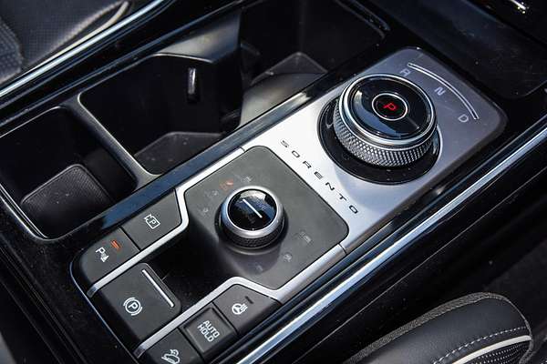 2022 Kia Sorento GT-Line MQ4