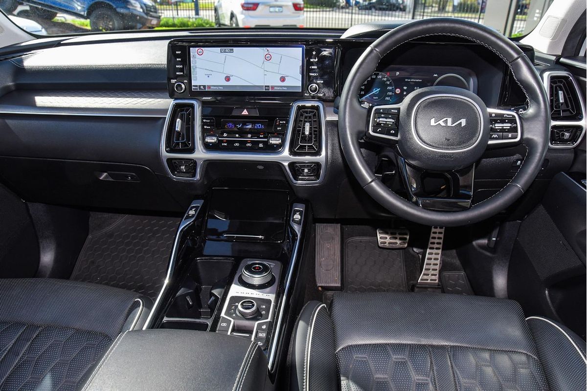 2022 Kia Sorento GT-Line MQ4