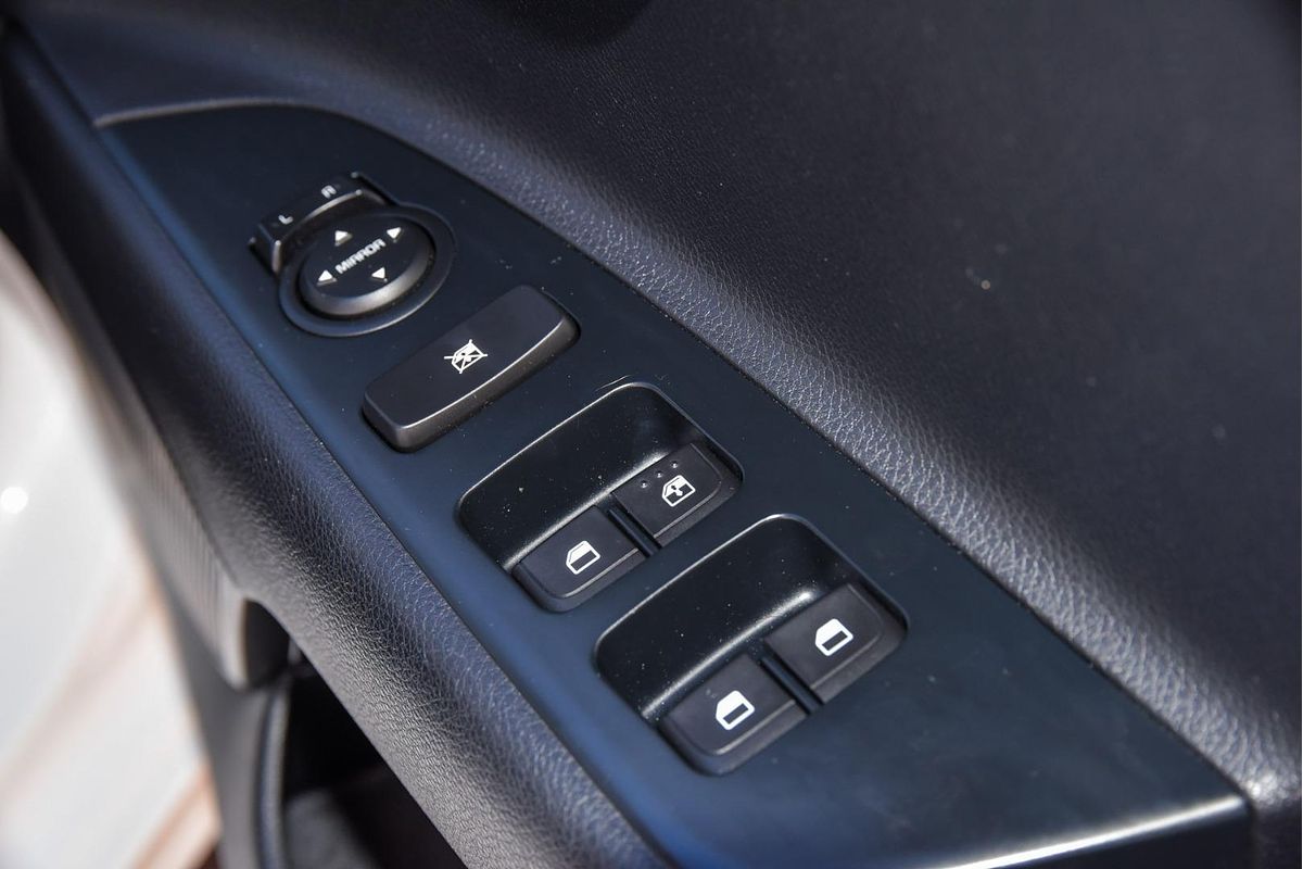 2018 Kia Rio S YB