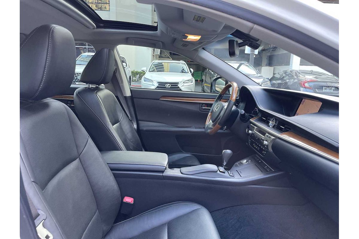 2013 Lexus ES Hybrid