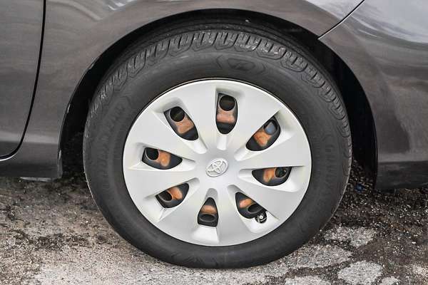 2013 Toyota Prius C NHP10R