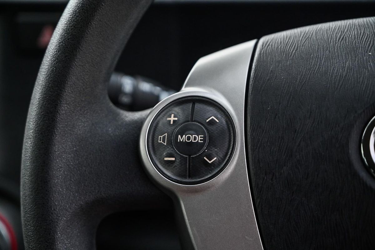 2013 Toyota Prius C NHP10R