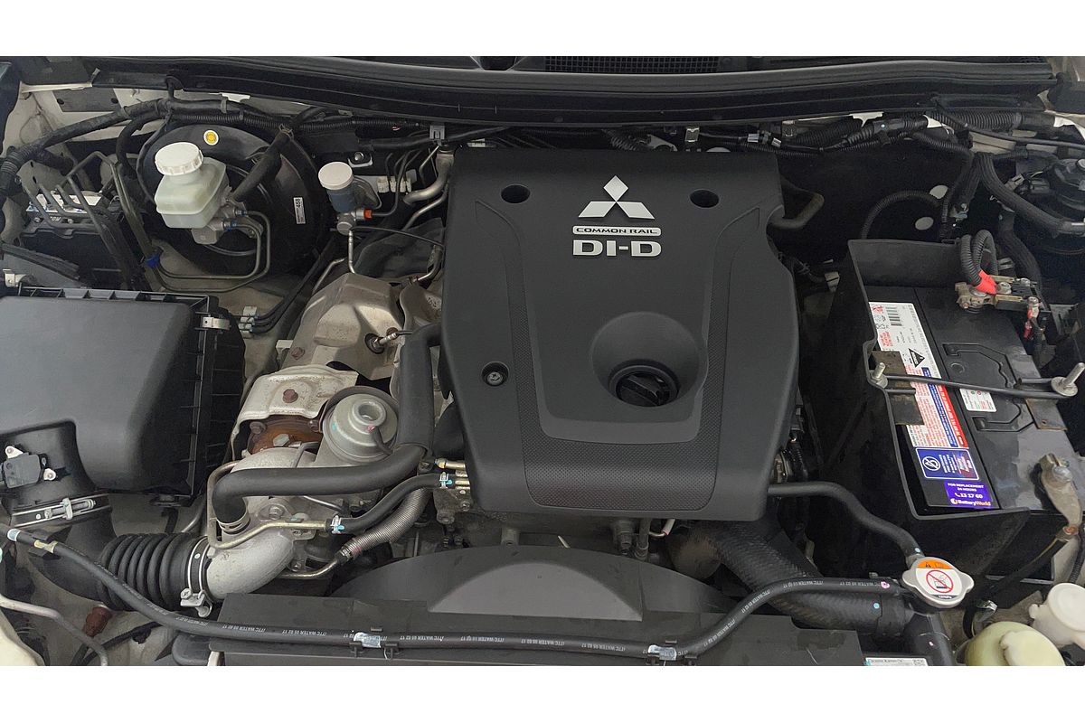 2017 Mitsubishi Triton GLX+ MQ 4X4