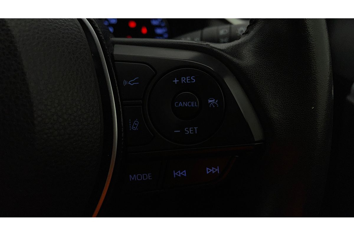 2021 Toyota RAV4 GXL MXAA52R