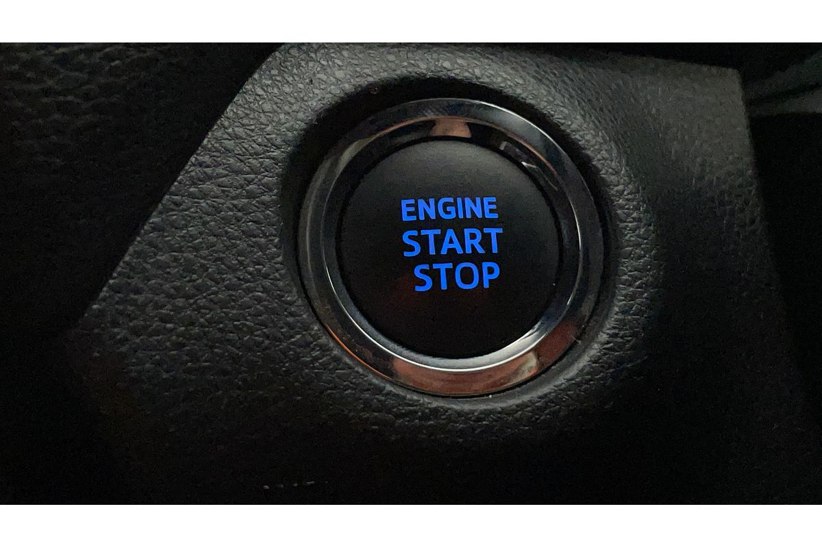 2021 Toyota RAV4 GXL MXAA52R