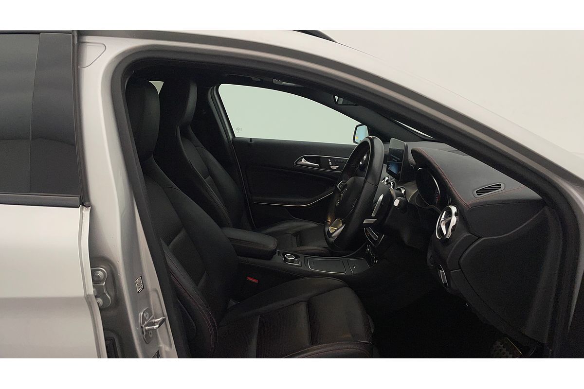 2018 Mercedes-Benz GLA-Class GLA250 X156