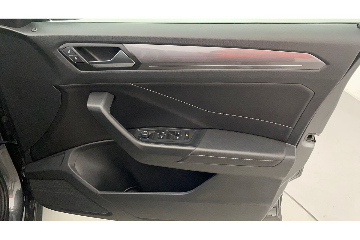 2022 Volkswagen T-Roc 110TSI Style D11