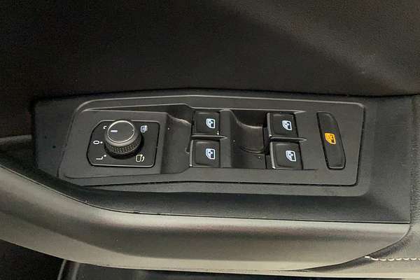 2022 Volkswagen T-Roc 110TSI Style D11