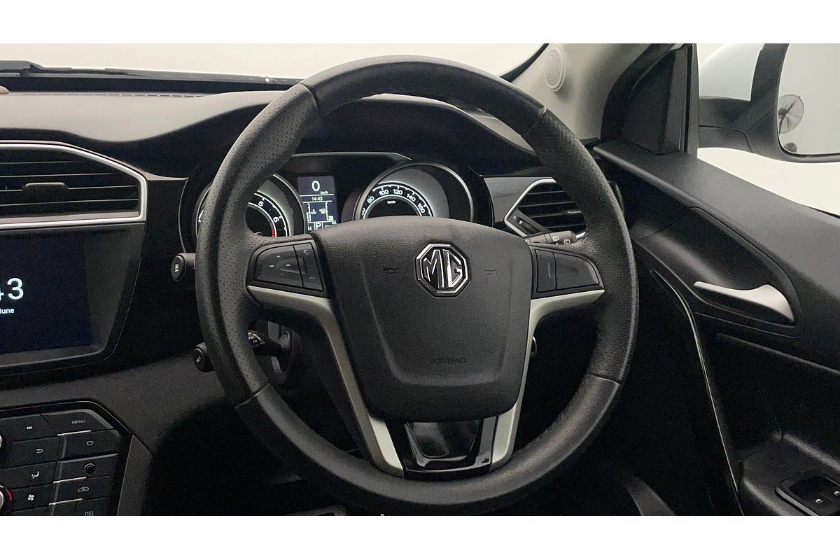 2018 MG GS Core SAS2