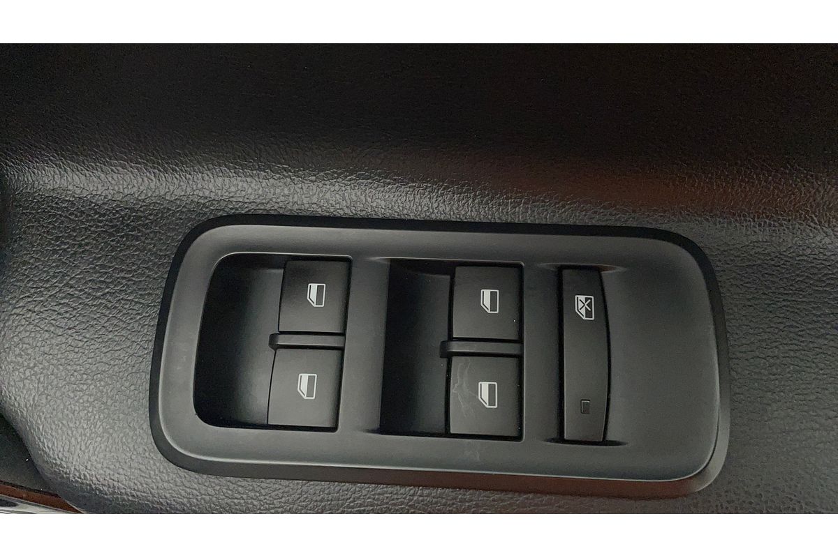 2018 MG GS Core SAS2