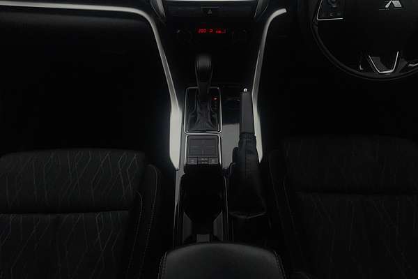 2020 Mitsubishi Eclipse Cross ES YA