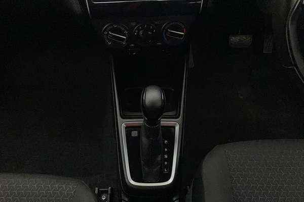 2023 Suzuki Swift GL Plus AZ Series II