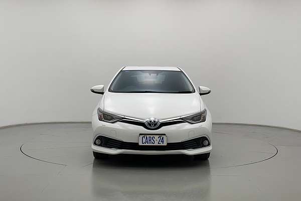2018 Toyota Corolla Hybrid ZWE186R