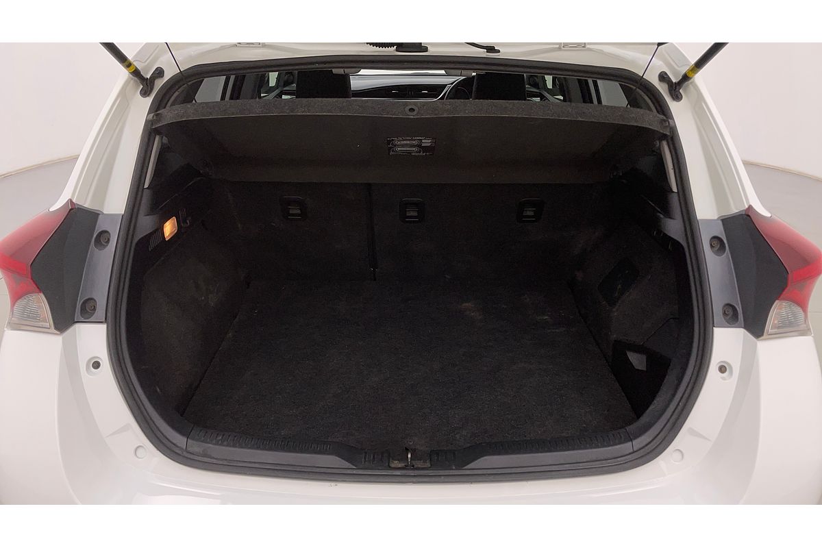 2018 Toyota Corolla Hybrid ZWE186R
