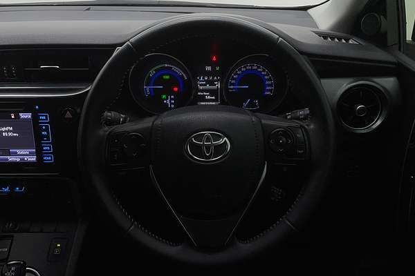2018 Toyota Corolla Hybrid ZWE186R