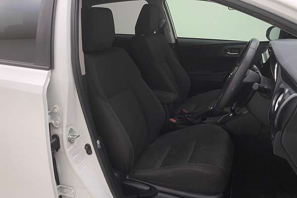 2018 Toyota Corolla Hybrid ZWE186R