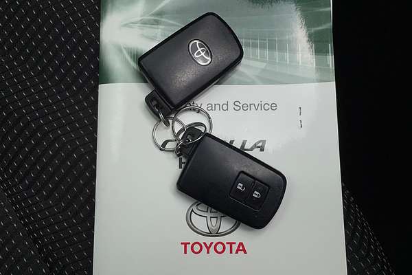 2018 Toyota Corolla Hybrid ZWE186R