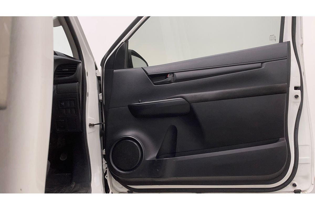 2018 Toyota Hilux Workmate TGN121R Rear Wheel Drive