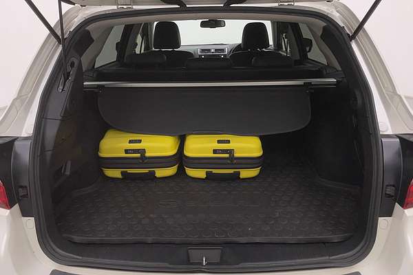2017 Subaru Outback 2.5i Premium 5GEN