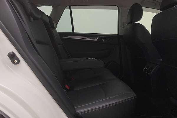 2017 Subaru Outback 2.5i Premium 5GEN