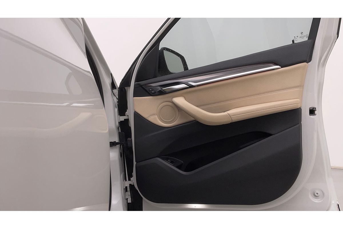 2017 BMW X1 xDrive25i F48