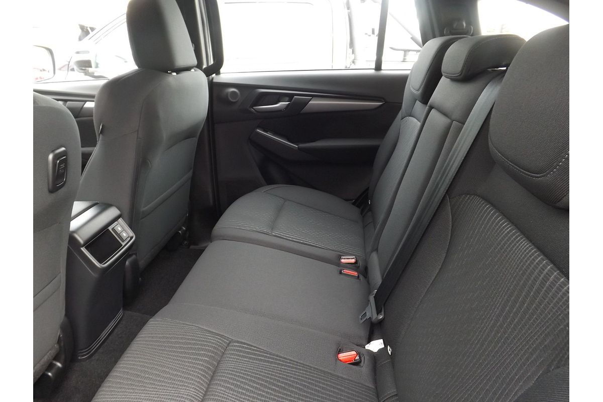 2025 Isuzu MU-X LS-M
