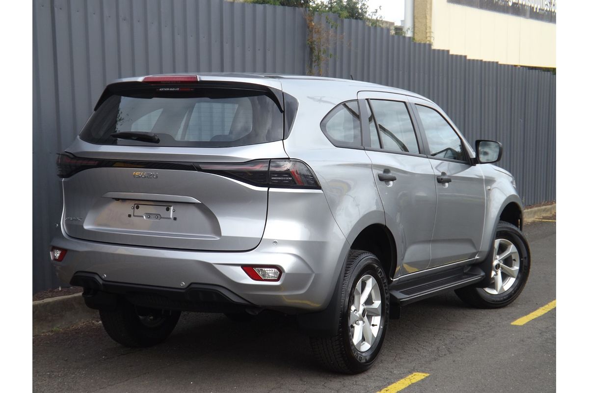 2025 Isuzu MU-X LS-M